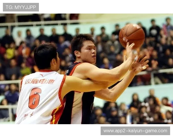 广东队全新阵容出炉，朱芳雨用行动说话，广东队球员各打什么位置